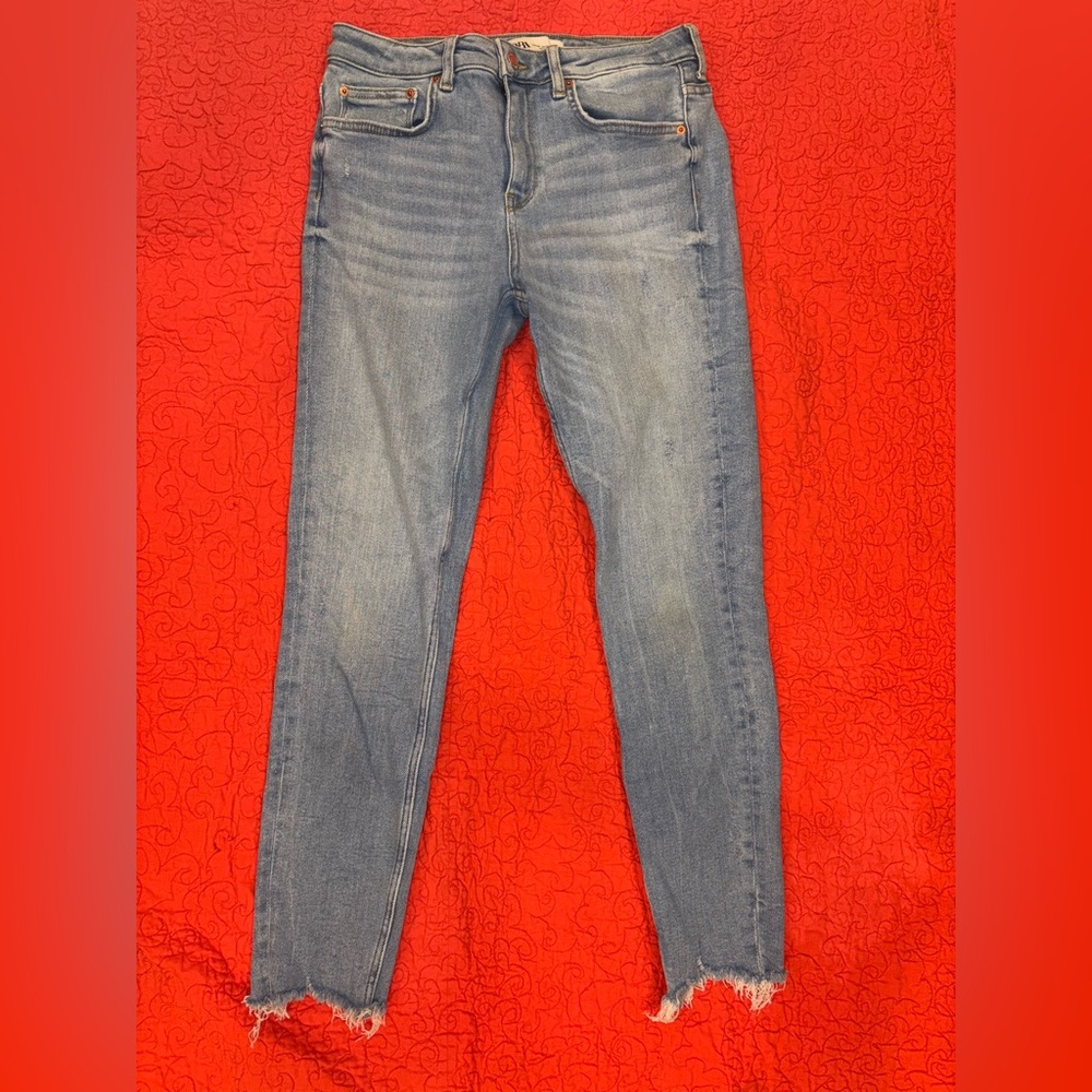 ZARA Distressed Skinny Jeans Light Wash Women's US 8 UK 40 Mex 30